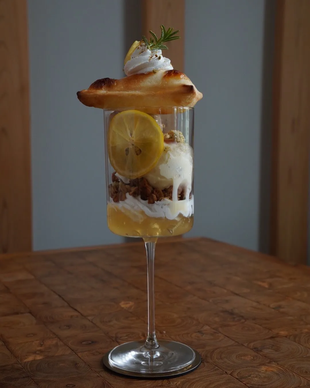 🍋レモンと紅茶のミルフィーユパフェ